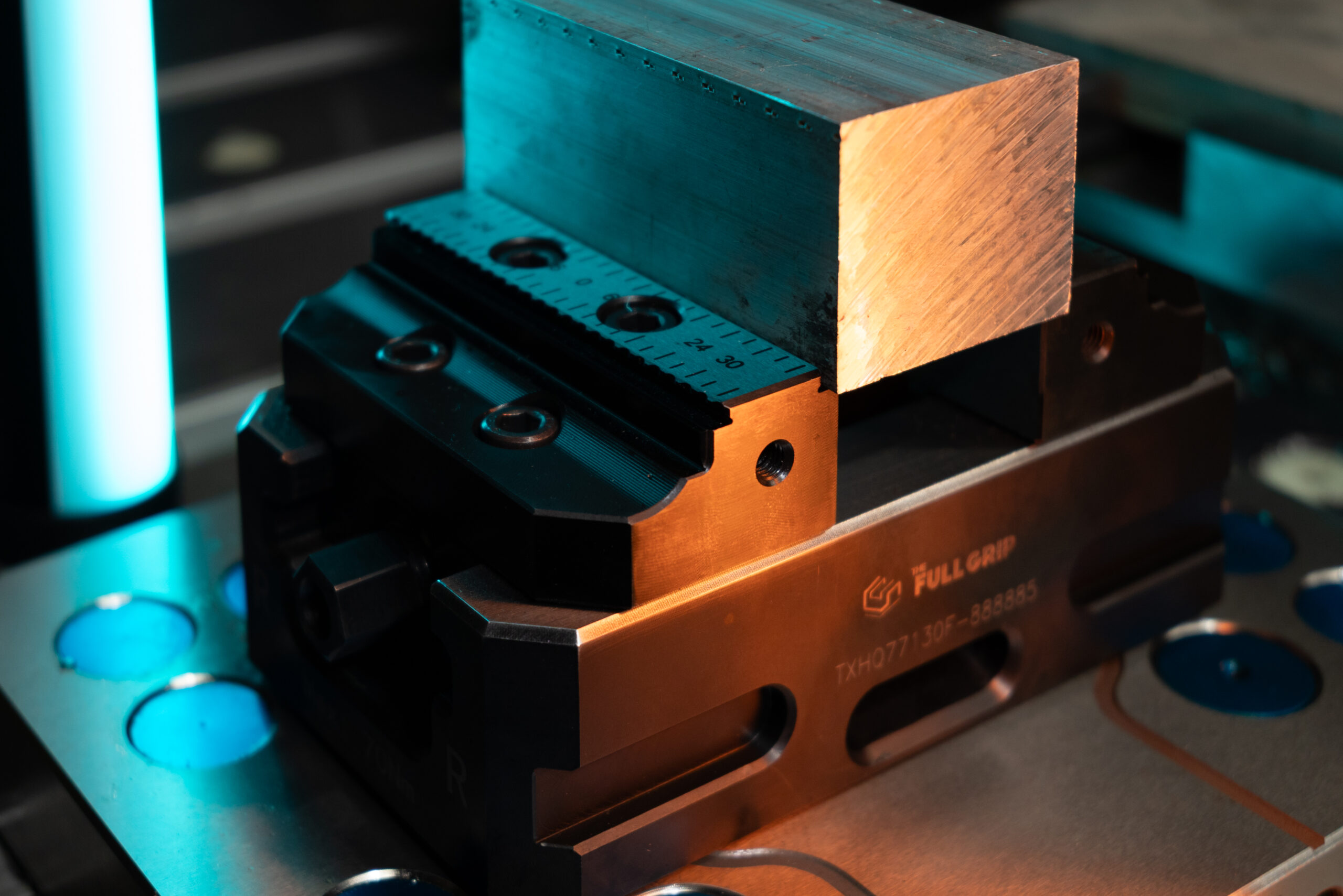 You are currently viewing How Accurate Are Self-Centering Vices? Precision, Repeatability, and CNC Reality